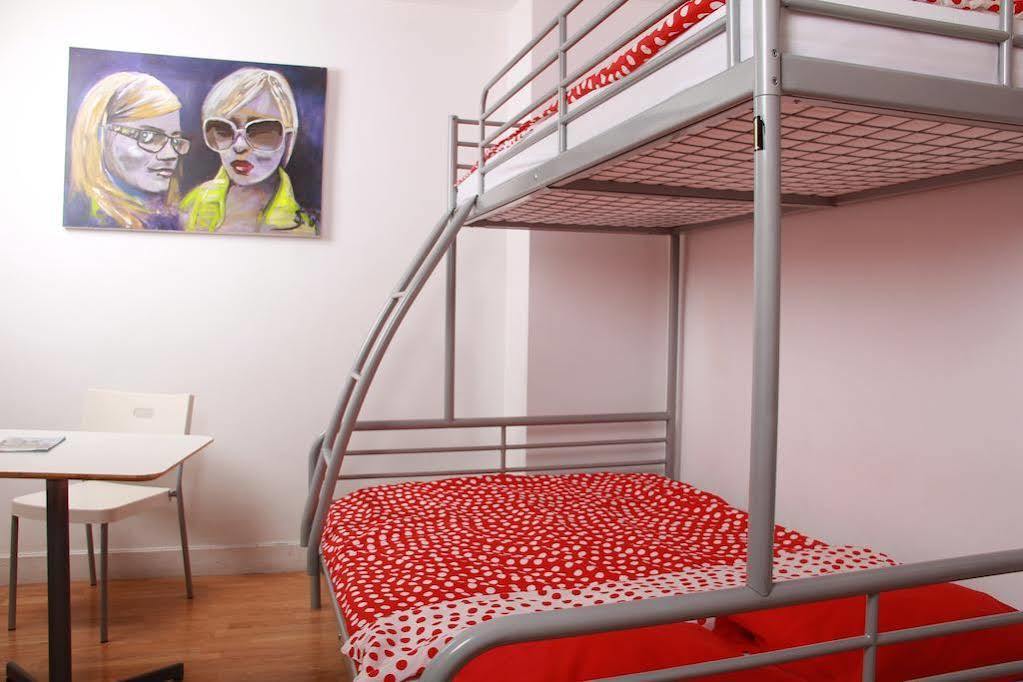 Brussels Hello Hostel Koekelberg Exteriér fotografie